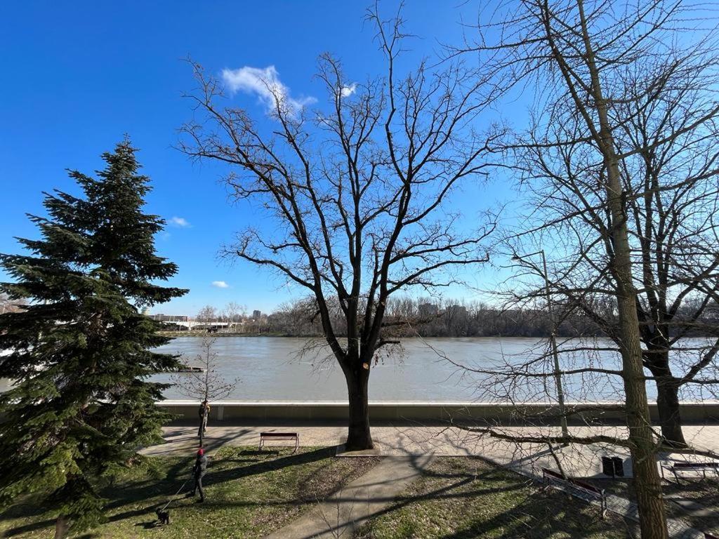 Hip Riverview Bestern Сегед Экстерьер фото