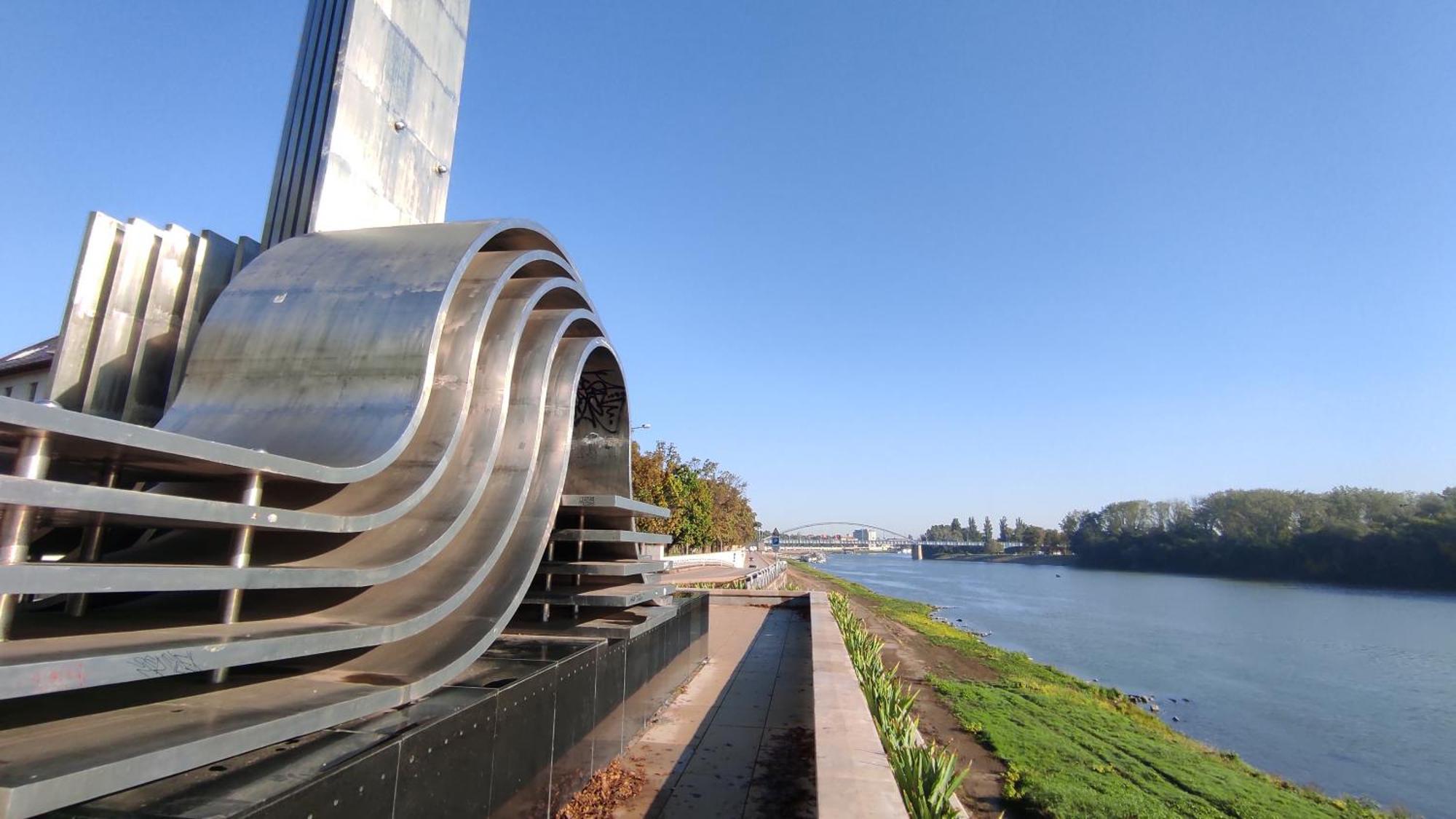 Hip Riverview Bestern Сегед Экстерьер фото